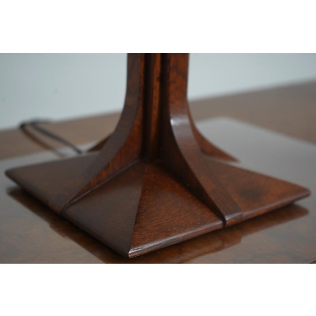Stickley Slag Glass Arts & Crafts Mission Oak Table Lamp For Sale - Image 9 of 15