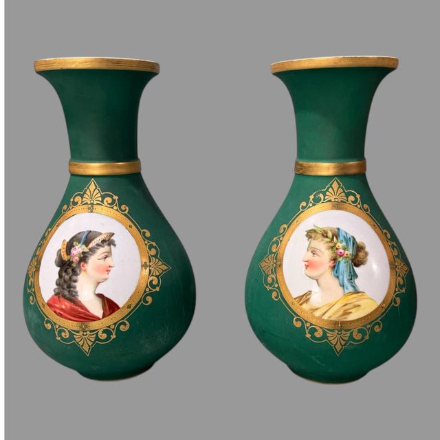 Ceramic Pair of Antique Victorian Old Paris Porcelain Portrait Vases For Sale - Image 7 of 7