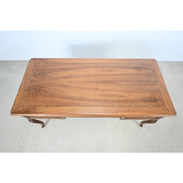 French Baker Furniture Style Italian Louis XV Style Rosewood Writing Desk | Newly Refinished For Sale - Image 3 of 18