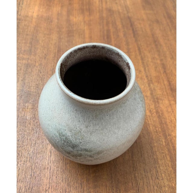 Vintage West German Pottery WGP Minimalist Vase from Scheurich, 1970s For Sale - Image 9 of 16
