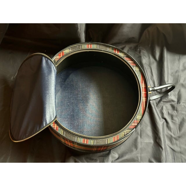 Vintage Tartan Plaid Hat Box Case For Sale - Image 14 of 15