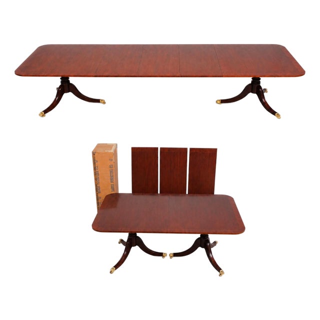 Baker Colonial Williamsburg Mahogany Dining Room Table For Sale