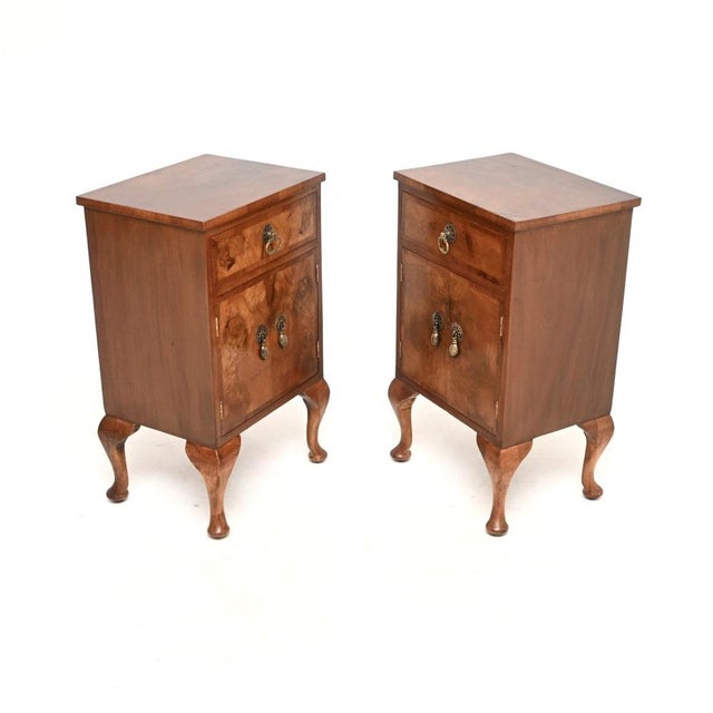 Vintage Burr Walnut Bedside Cabinets, 1930, Set of 2 For Sale - Image 4 of 11