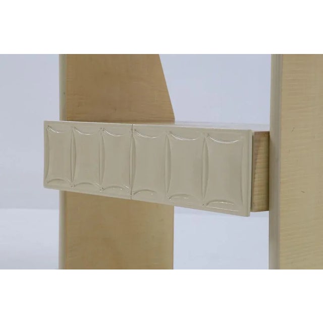 Mid-Century Modern Italian Lacquered Wood and Glass Nightstands by Giovanni Gariboldi, 1950, Set of 2 For Sale - Image 3 of 9