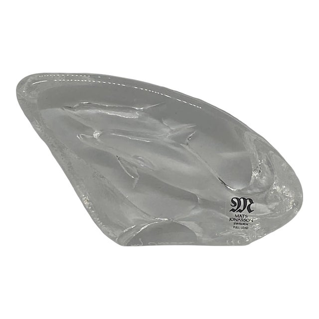 Vintage Late 20th Century Mats Jonasson Sweden Etched Full Lead Crystal “Dolphins” Paperweight For Sale
