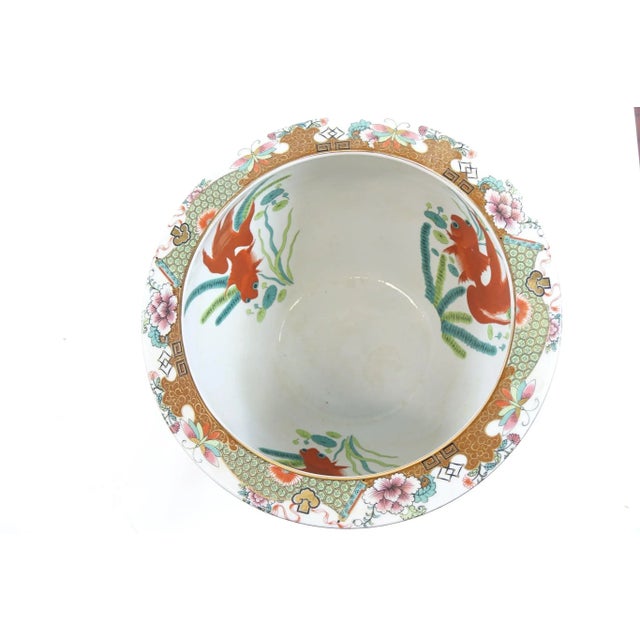 Chinese Early 20th Century Chinese Porcelain Cachepot For Sale - Image 3 of 3