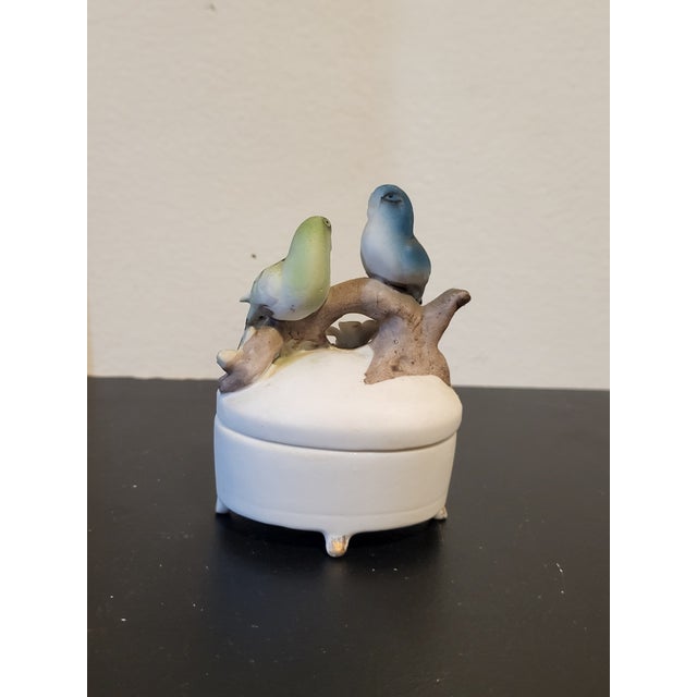 Lefton Lefton Bisque Porcelain Parakeet Trinket Box For Sale - Image 4 of 14