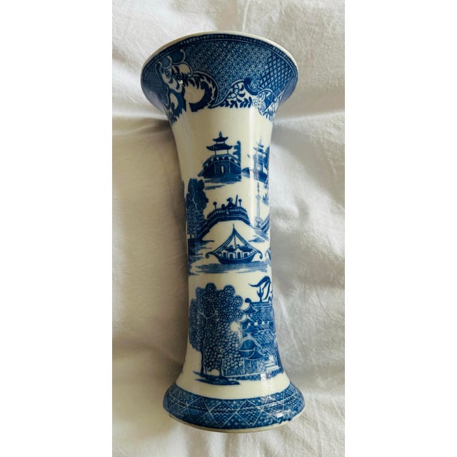 1940s Chinese Blue & White Porcelain Trumpet Vases For Sale In Naples, FL - Image 6 of 6
