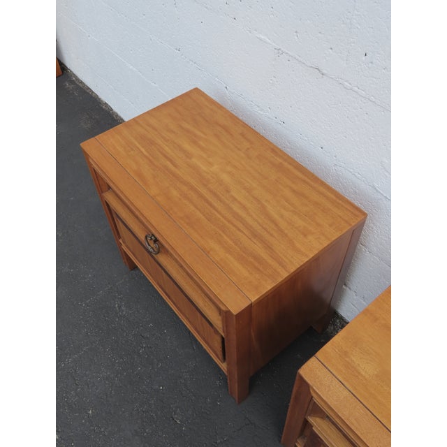 Basic Witz Mid Century Modern Burlwood Nightstands Bedside Tables a Pair 6577 For Sale - Image 12 of 15