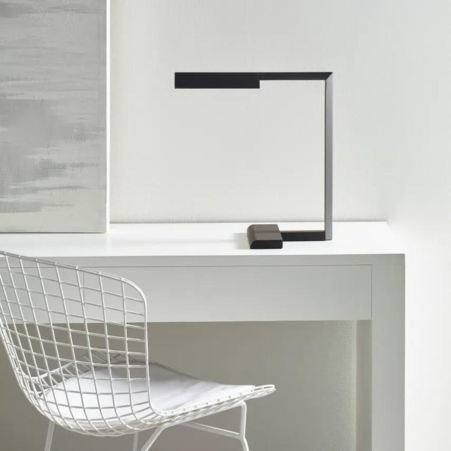 2020s Visual Comfort Modern Dessau 16 Table Lamp LED Nightshade Black For Sale - Image 5 of 7