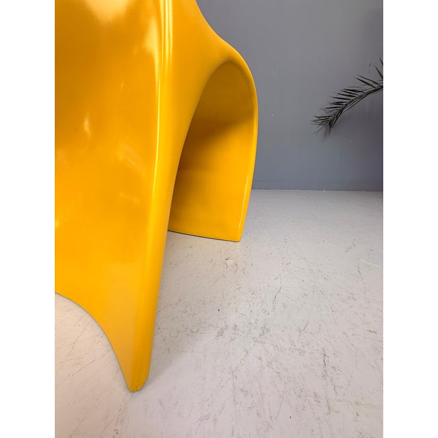 Sculptural Molded Fiberglass Chair, Europe, 1970s For Sale - Image 6 of 6