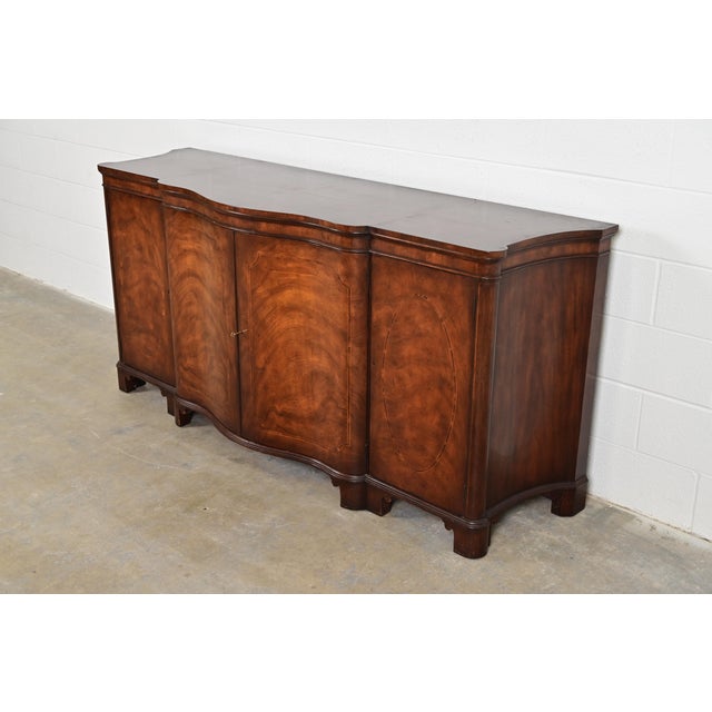 English Baker Furniture Georgian Inlaid Flame Mahogany Sideboard or Bar Cabinet For Sale - Image 3 of 14