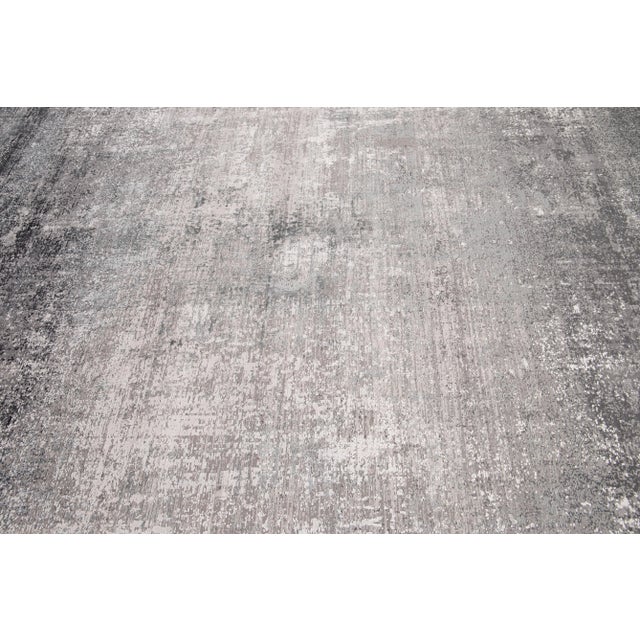 21st Century Contemporary Wool and Silk Rug For Sale In New York - Image 6 of 13