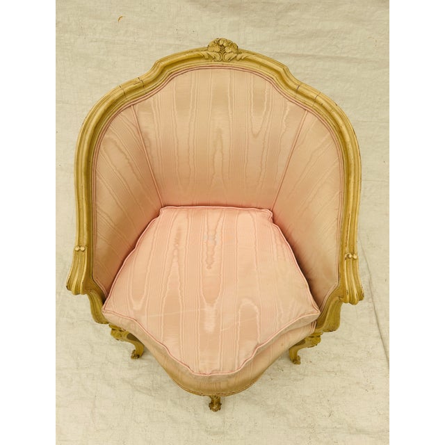 1970s 70's Vintage Louis XV Style French Corner Chair Soft Pink For Sale - Image 5 of 9