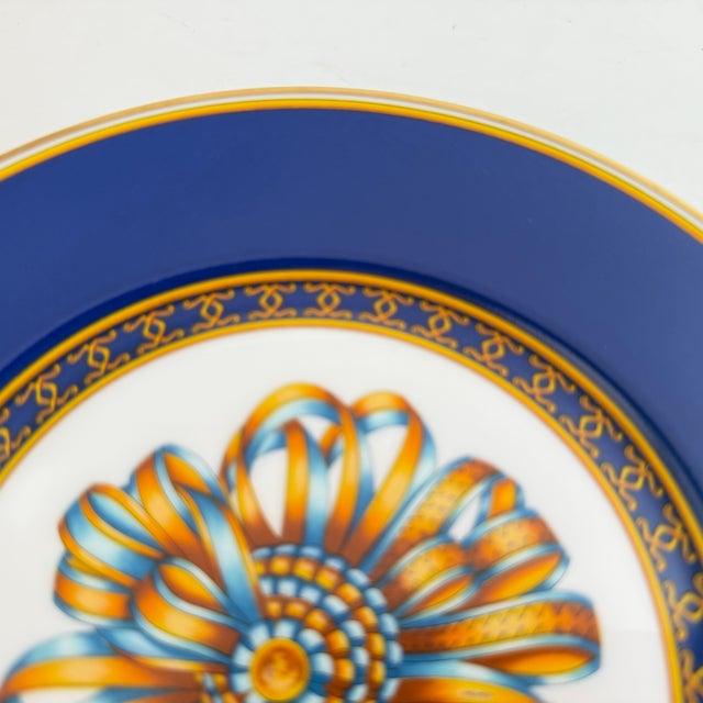 Hermes Cocarde de Soie Breakfast plate / Salad plate / Dessert plate 19 cm This piece has an attribution mark, I am sure...