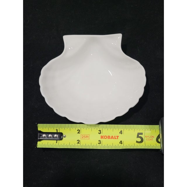 French Country 1900s Antique French Limoges René Frugier "Aluminite" Shell Dishes - Set of 6 For Sale - Image 3 of 7