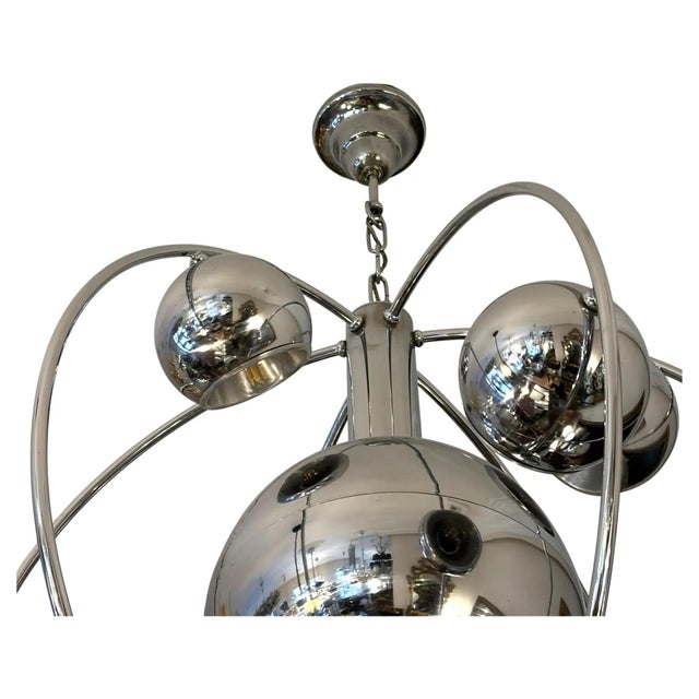 Reggiani Mid-Century Modern Italian Space Age Chrome Chandelier from Reggiani, 1960 For Sale - Image 4 of 6