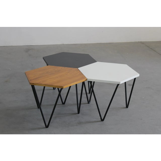 1950s Hexagonal Coffee Tables in Wood and Metal by Gio Ponti from ISA, 1950s, Set of 3 For Sale - Image 5 of 6