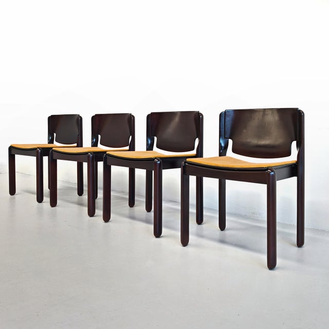 Mid-Century Modern Vintage Wooden and Velvet Chairs by Vico Magistretti for Cassina, 1970s, Set of 4 For Sale - Image 3 of 18