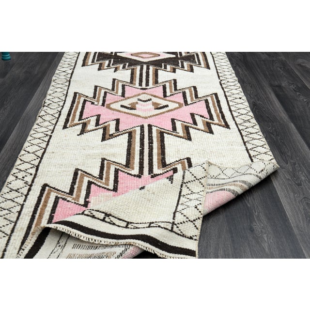1970s Vintage Turkish Oushak Handmade Wool Cotton Beige Runner Rug For Sale In San Francisco - Image 6 of 11