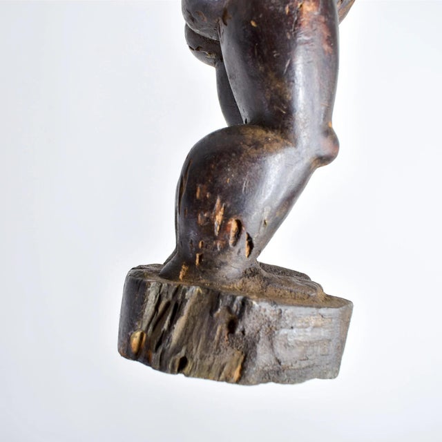 Early 20th Century Baule Standing Figure Côte d'Ivoire For Sale - Image 13 of 17