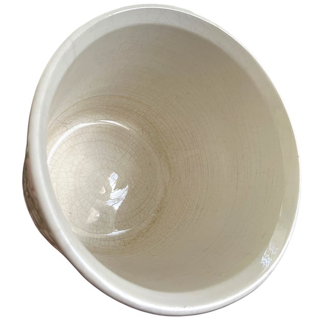 Bunny Williams Home Vintage Italian Majolica Cachepot Planter – Hand-Painted Pink Roses, Green Leaves, Lattice Relief, Garden Urn / Palm Beach Regency Style For Sale - Image 4 of 7