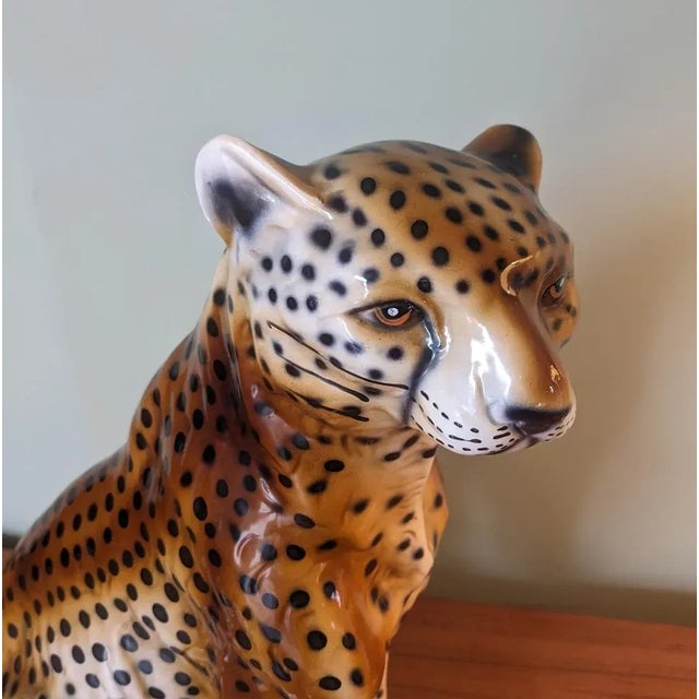 Large decorative ceramic leopard sculpture. Italy, 1960s. Excellent condition. H 42 / D 30 / W 20.