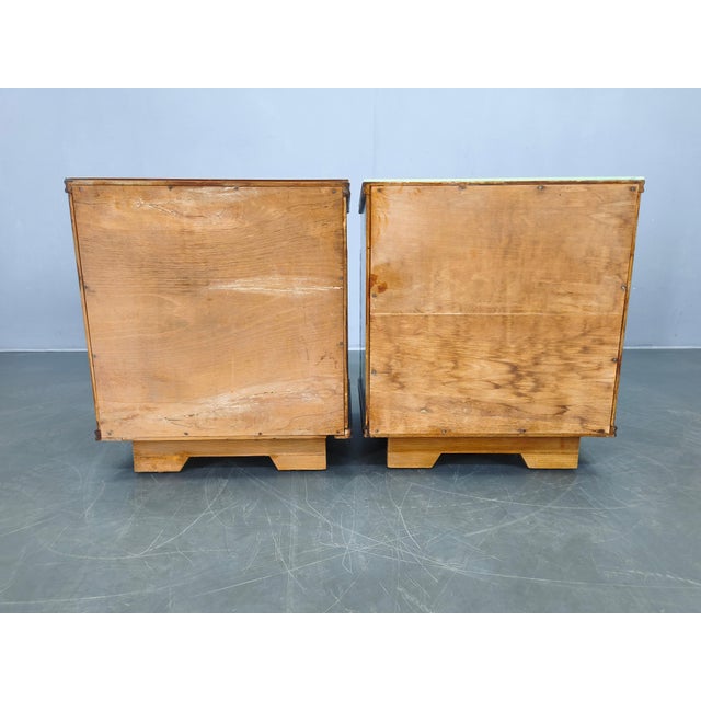 Mid-Century Modern Walnut Nightstands with Glass Tops, 1950s, Set of 2 For Sale - Image 10 of 15