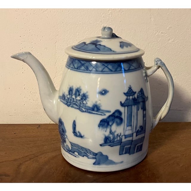 19th Century Antique 19th Century Chinese Export Blue & White Canton Porcelain Tea Pot For Sale - Image 5 of 12