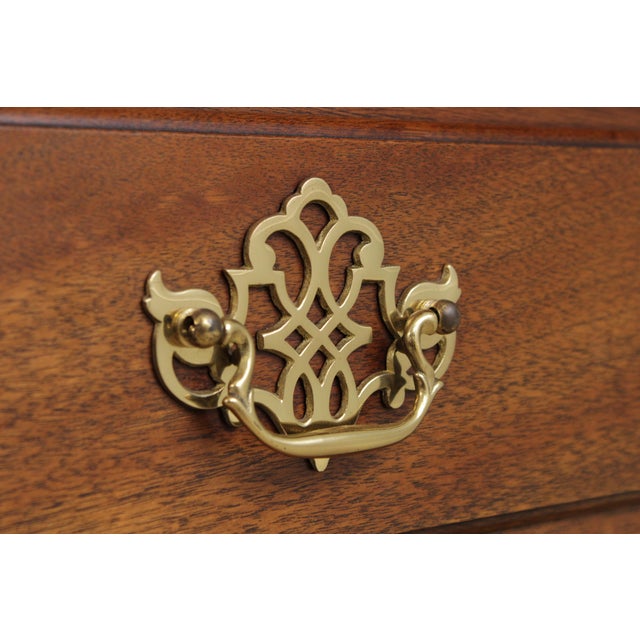 Councill Craftsmen Mahogany Chippendale Style Lowboy For Sale - Image 14 of 17