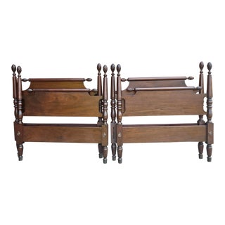 Biggs Virginia Mahogany Pineapple 3/4 Twin Beds, Pair For Sale