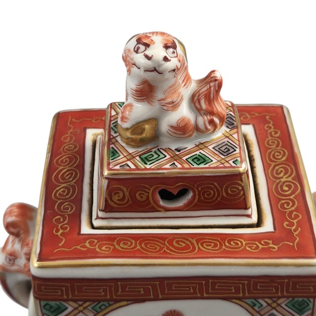 Edo Nanban Ship in Porcelain, 1860 For Sale - Image 5 of 16