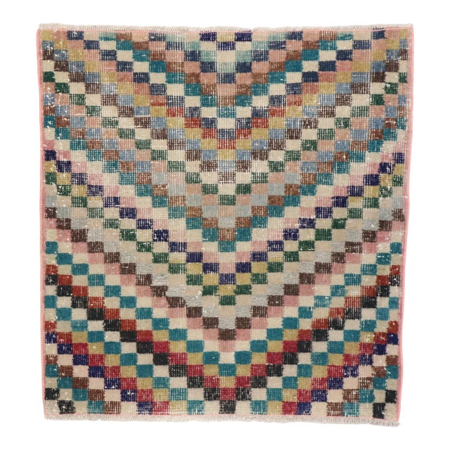 Vintage Turkish Sivas Rug - 02'05 X 02'06 For Sale