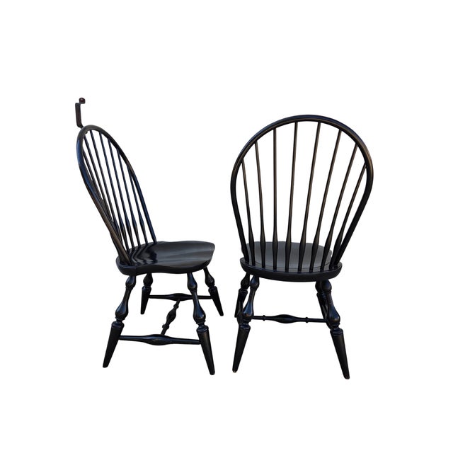 1990s 2 Nichols & Stone Windsor Side Chairs Bow Back Saddle Seat Distressed Country For Sale - Image 12 of 15