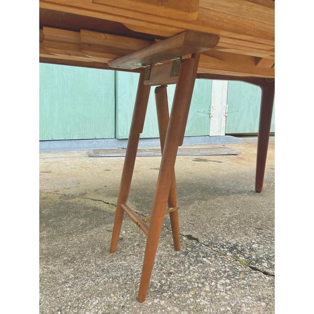 Soro Stole Sorø Stole Danish Extendable Teak Round/Oval Dining Table | Fold-Down Ladder Leg For Sale - Image 4 of 12