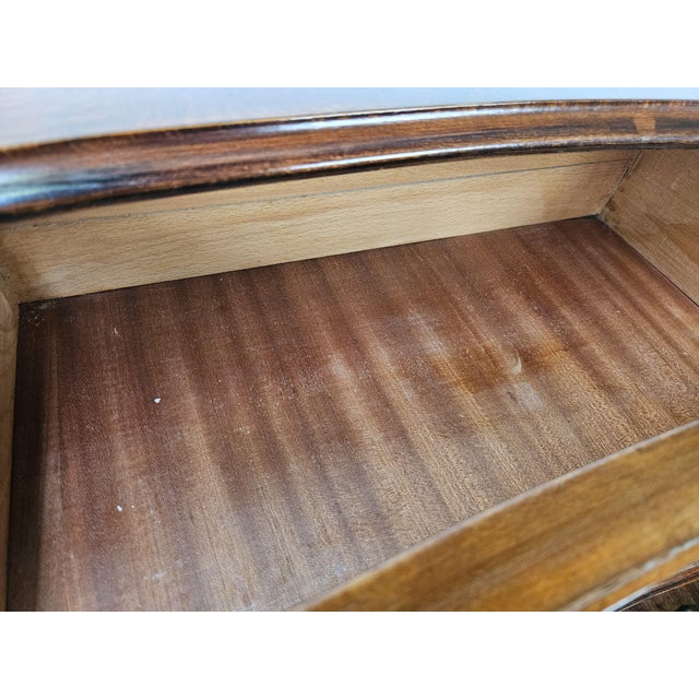Chippendale Dressing Table in Walnut Burl and Brass, 1940 For Sale - Image 15 of 18