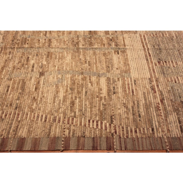 Early 21st Century Nazmiyal Collection Large Modern Decorative Rug For Sale - Image 5 of 7