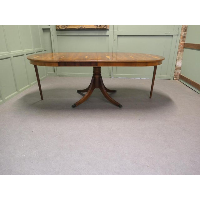 Extendable Pedestal Dining Table in Yew Wood, 1960 For Sale - Image 4 of 8