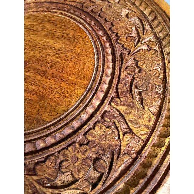 1950s Small Hand-Carved Folding Table from Hoshiarpur, 1950 For Sale - Image 5 of 11