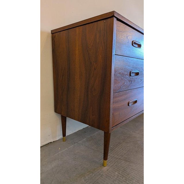 Mid-Century Modern Vintage Mid-Century Modern Nine Drawer Lowboy Dresser For Sale - Image 3 of 3