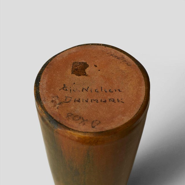 1950s Narrow Stoneware Vase by Eva Stæhr-Nielsen For Sale - Image 5 of 5