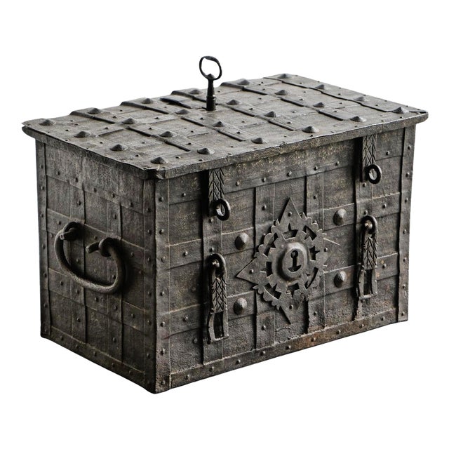 Antique Armada Box or Strongbox in Iron, Early 17th Century For Sale