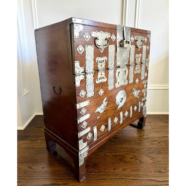 Mid 19th Century Korean Wedding Bandaji Chest Joseon Dynasty Original Invoice For Sale - Image 9 of 12