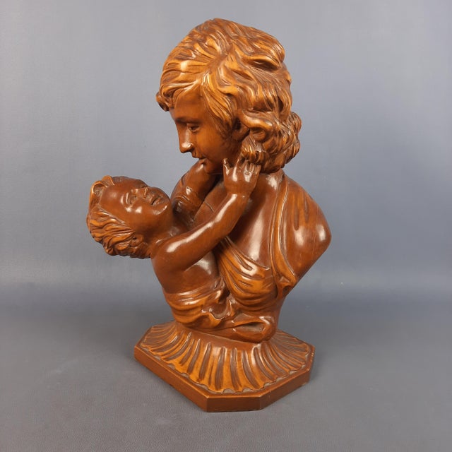 Wood Carved Wooden Sculpture of Mother with Child, Italy, 1960s For Sale - Image 7 of 16