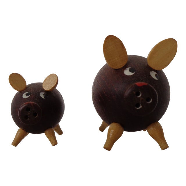 Vintage Pig-Shaped Teak Salt and Pepper Shakers, Denmark, 1960s, Set of 2 For Sale