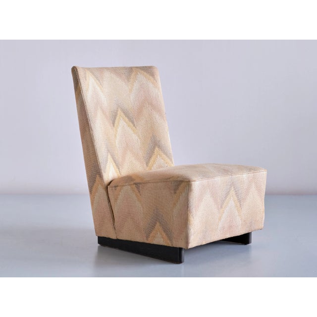 This striking low lounge or slipper chair was designed by willem penaat and manufactured by metz & co in amsterdam in...