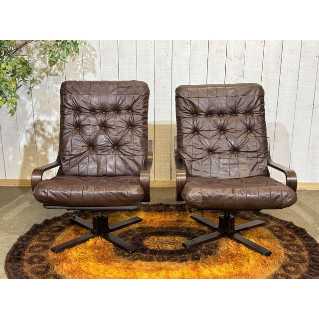 Norwegian Swivel Chairs in Leather and Beech, 1970s, Set of 2 For Sale - Image 3 of 15
