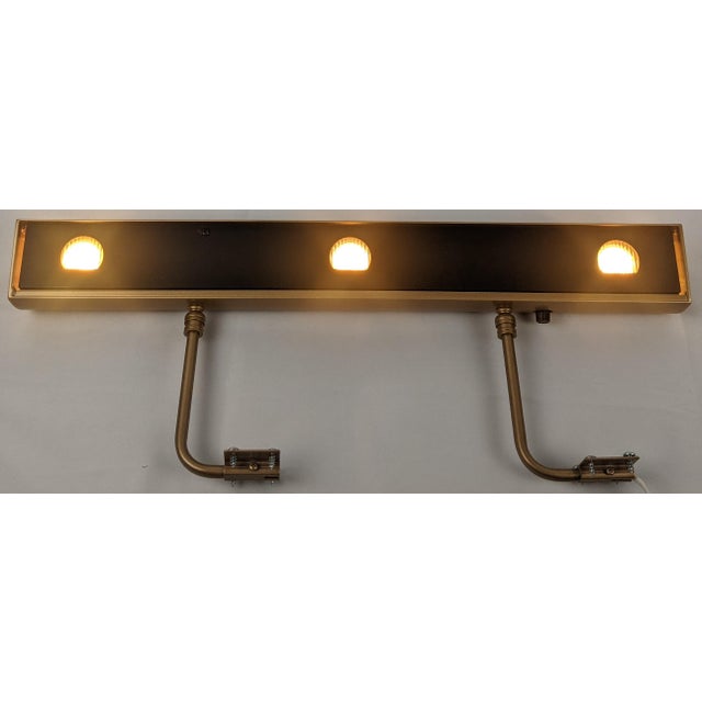 Traditional FineArtLight Masterpiece Gallery Series 22.5" Dimmable Picture Light, Dual Adjustable Arms For Sale - Image 3 of 10