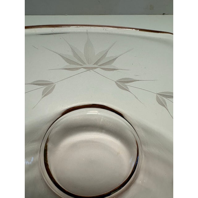 Early 20th Century Early 20th Century Art Deco Blush Pink Etched Glass Handled Bowl With Fitted Underplate For Sale - Image 5 of 9
