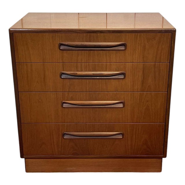 English Style Teak Chest of Drawers from G-Plan, 1980s For Sale